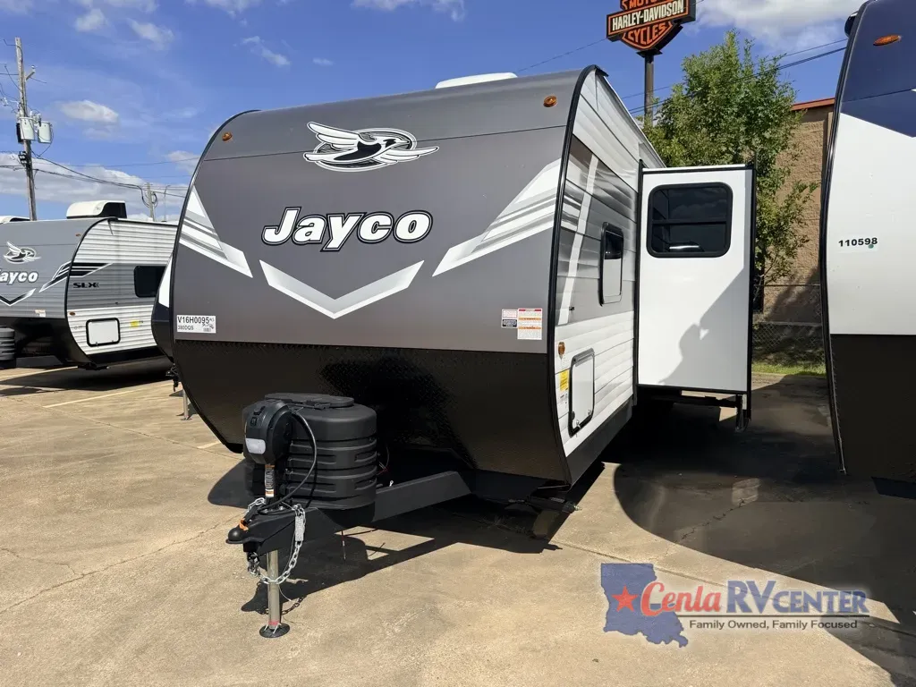 White 2027 Jayco JAY FLIGHT 380DQS for sale in Monroe, LA