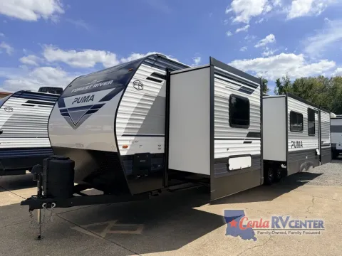 White 2027 Forest River PUMA 32BHFS for sale in Monroe, LA