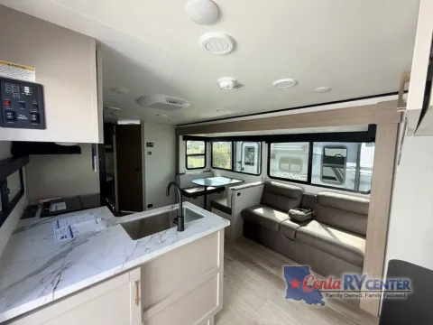 More photos of 2027 Jayco JAY FEATHER 26BHSL at Cenla RV Center - Monroe, LA