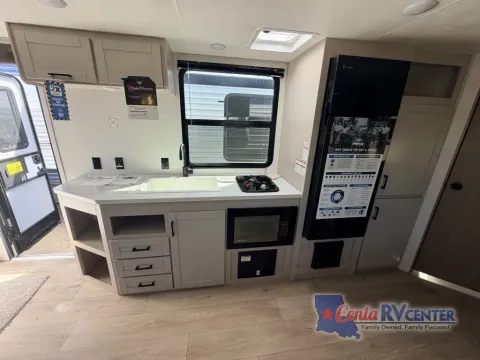 More photos of 2027 Jayco JAY FLIGHT SLX 270BHS at Cenla RV Center - Monroe, LA