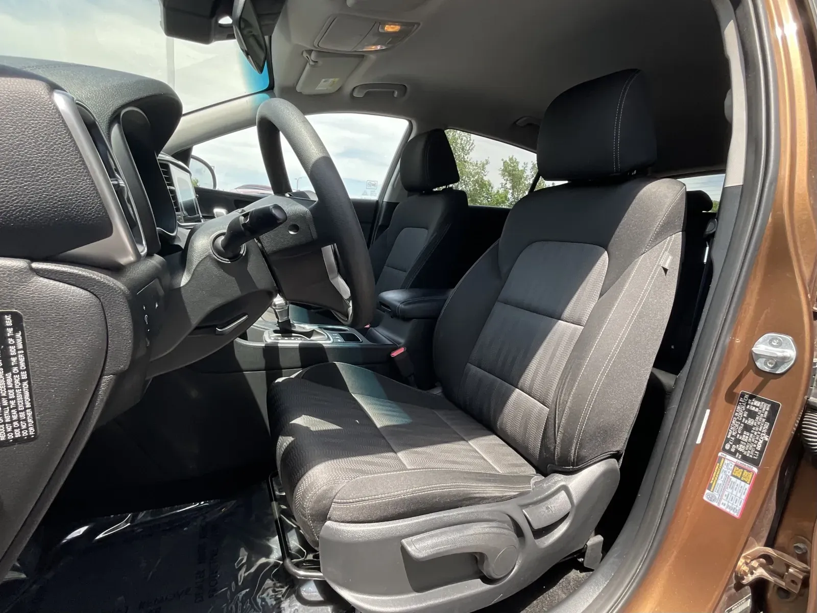 2020 Kia Sportage LX - Photo 12