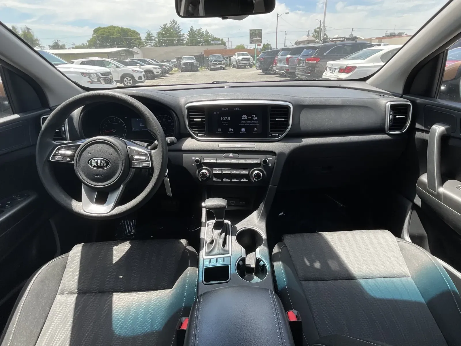 2020 Kia Sportage LX - Photo 16