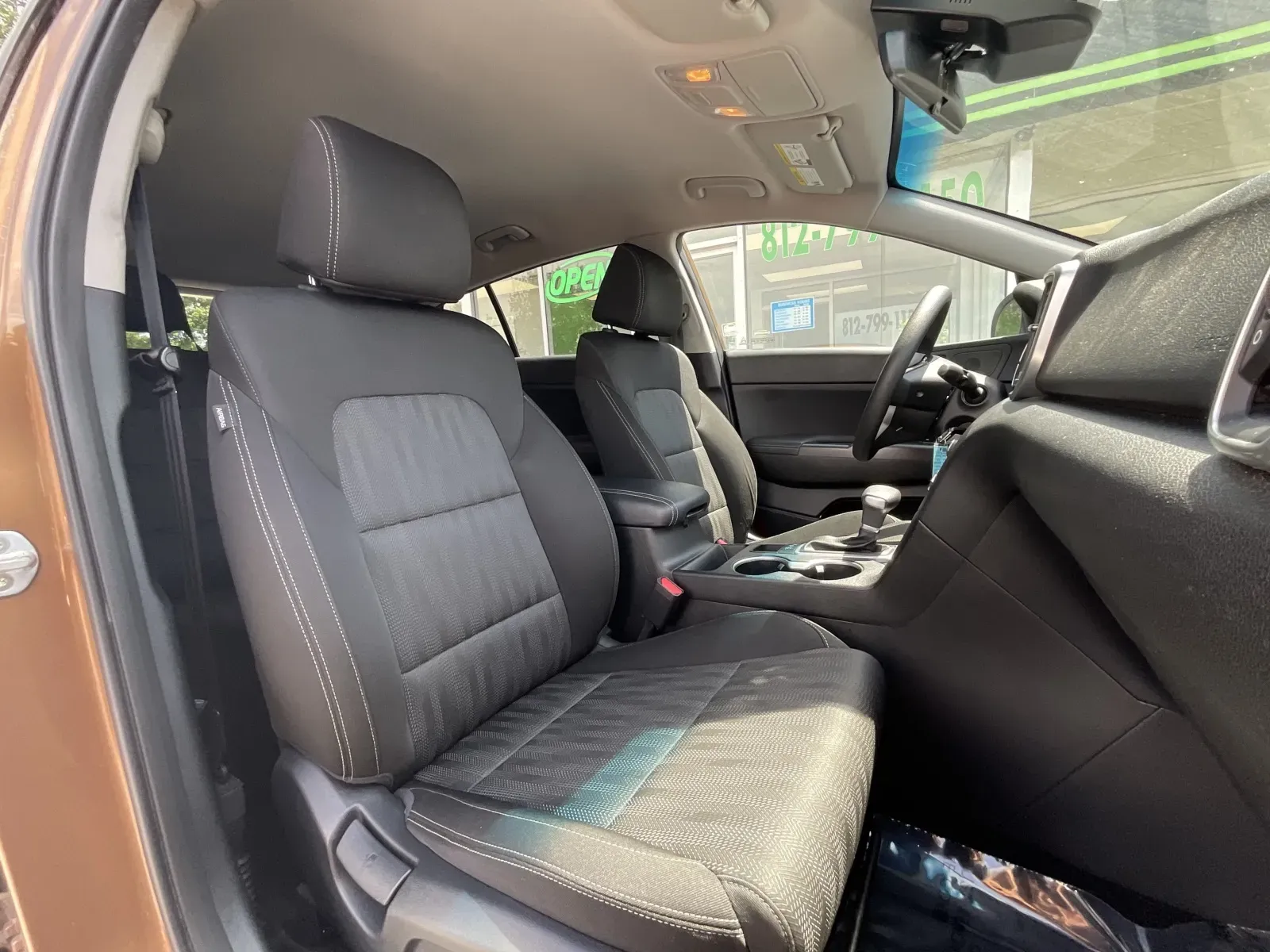 2020 Kia Sportage LX - Photo 14