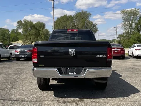 More photos of 2019 Ram 1500 Classic SLT at Green Light Auto - 25th St., IN