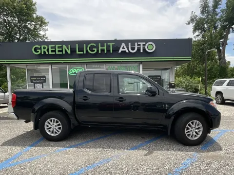 Another view of 2019 Nissan Frontier SV for sale in Columbus, IN at Green Light Auto - 25th St.