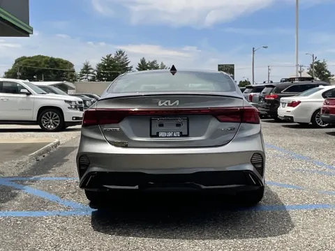 More photos of 2022 Kia Forte GT-Line at Green Light Auto - 25th St., IN