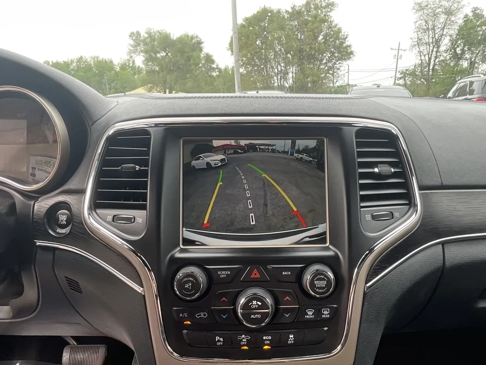 2015 Jeep Grand Cherokee Summit - Photo 18