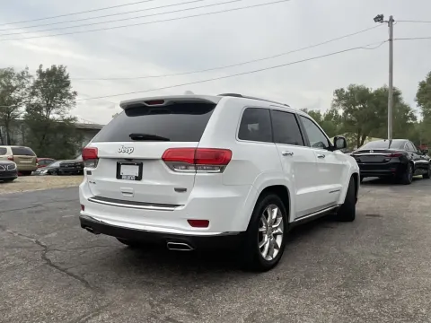 More photos of 2015 Jeep Grand Cherokee Summit at Green Light Auto - 25th St., IN