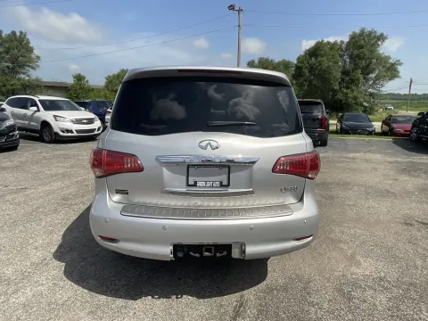More photos of 2014 Infiniti Qx80 Platinum at Green Light Auto - 25th St., IN