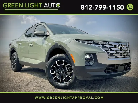 Green 2023 Hyundai Santa Cruz SEL Premium for sale in Columbus, IN