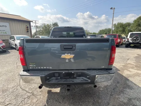 More photos of 2011 Chevrolet Silverado 1500 LT at Green Light Auto - 25th St., IN