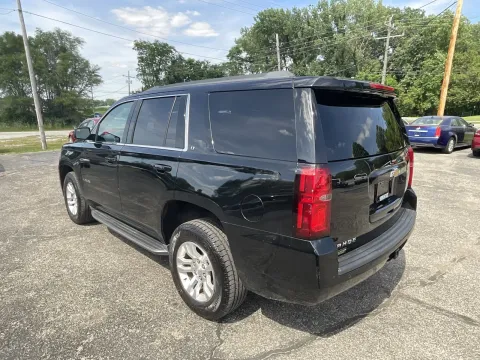 More photos of 2017 Chevrolet Tahoe LT at Green Light Auto - Jonesville Road, IN