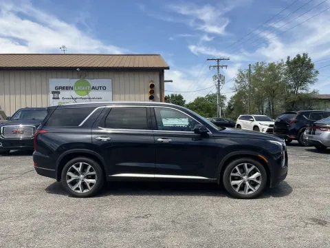 More photos of 2020 Hyundai Palisade SEL at Green Light Auto - Jonesville Road, IN