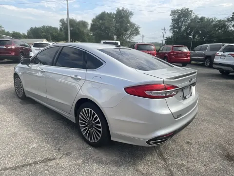More photos of 2018 Ford Fusion Titanium at Green Light Auto - Jonesville Road, IN