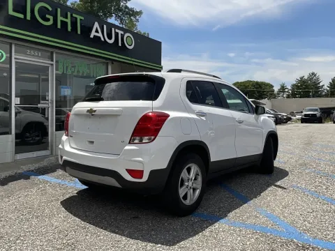 More photos of 2018 Chevrolet Trax LT at Green Light Auto - Jonesville Road, IN