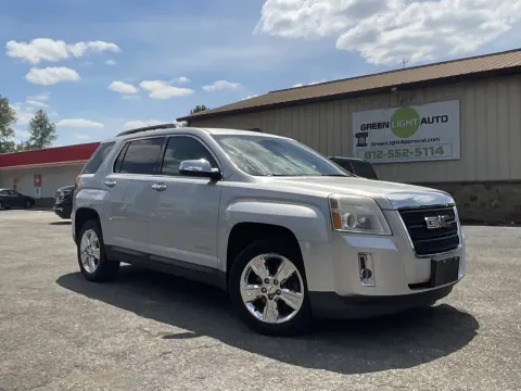 Photos of 2015 Gmc Terrain SLT for sale in Columbus, IN at Green Light Auto - Jonesville Road