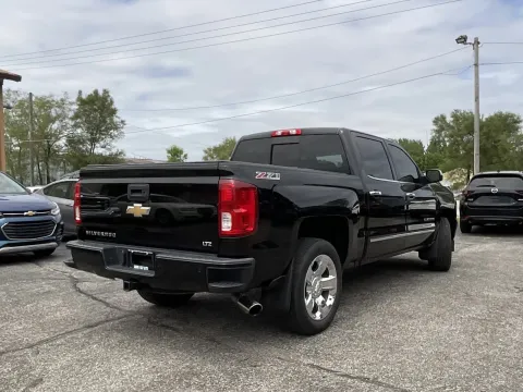 More photos of 2016 Chevrolet Silverado 1500 LTZ at Green Light Auto - Jonesville Road, IN