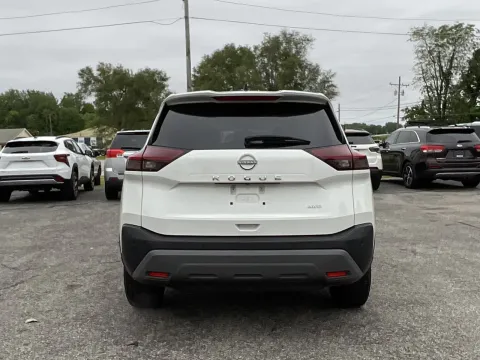 More photos of 2023 Nissan Rogue S at Green Light Auto - Jonesville Road, IN