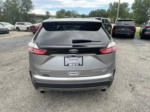 More photos of 2020 Ford Edge Titanium at Green Light Auto - Jonesville Road, IN