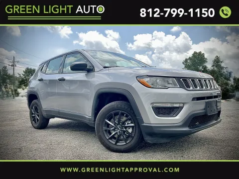 Silver 2018 Jeep Compass Sport for sale in Columbus, IN