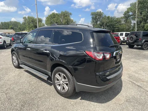 More photos of 2016 Chevrolet Traverse LT at Green Light Auto - Jonesville Road, IN