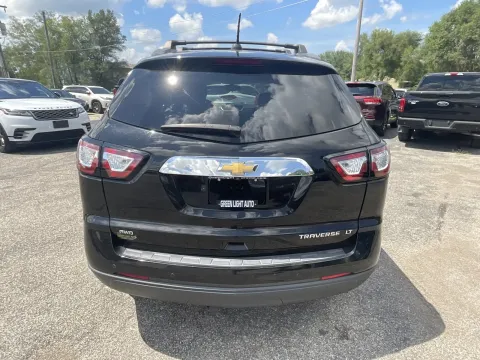 More photos of 2016 Chevrolet Traverse LT at Green Light Auto - Jonesville Road, IN