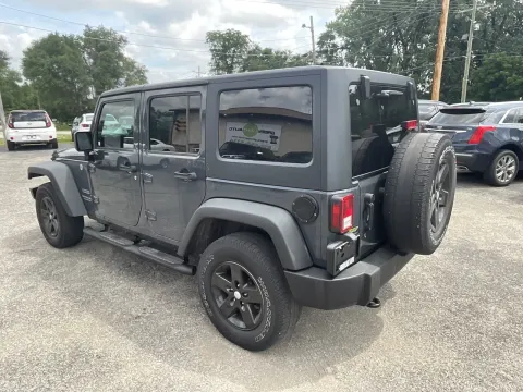More photos of 2017 Jeep Wrangler Unlimited Sport at Green Light Auto - Jonesville Road, IN