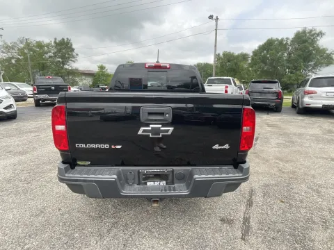 More photos of 2018 Chevrolet Colorado ZR2 at Green Light Auto - Jonesville Road, IN