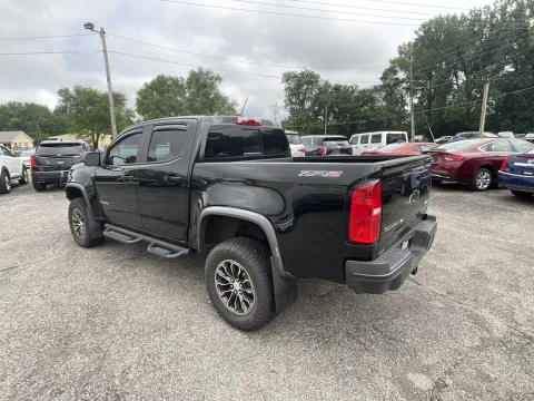 More photos of 2018 Chevrolet Colorado ZR2 at Green Light Auto - Jonesville Road, IN