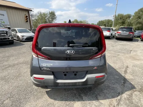 More photos of 2021 KIA Soul S at Green Light Auto - Jonesville Road, IN