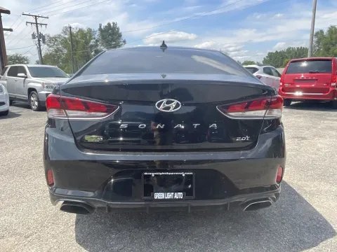 More photos of 2019 Hyundai Sonata Limited at Green Light Auto - Jonesville Road, IN