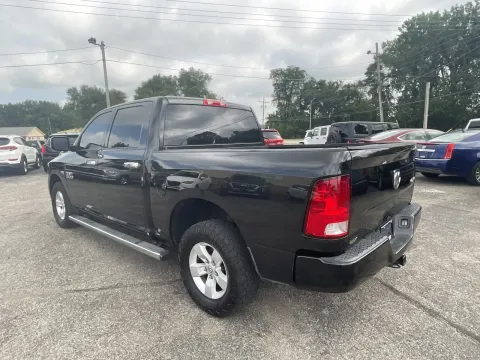 More photos of 2015 RAM 1500 Tradesman at Green Light Auto - Jonesville Road, IN