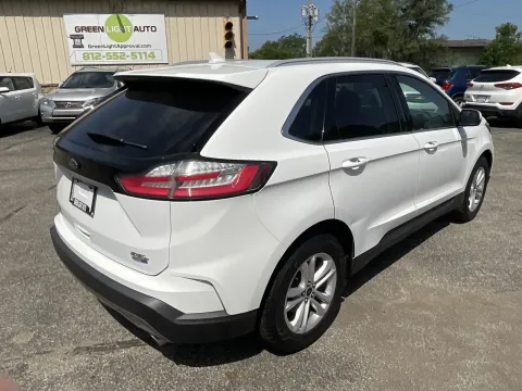 More photos of 2020 Ford Edge SEL at Green Light Auto - Jonesville Road, IN