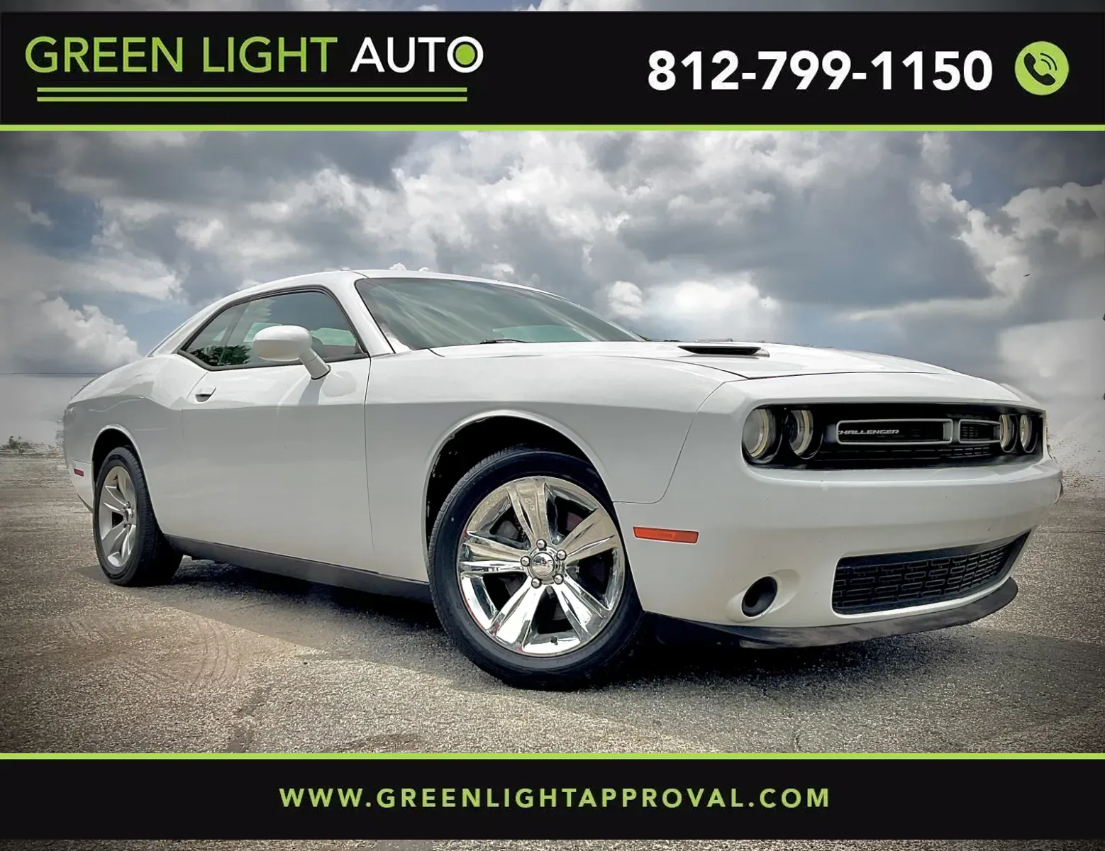 White 2015 Dodge Challenger SXT for sale in Columbus, IN