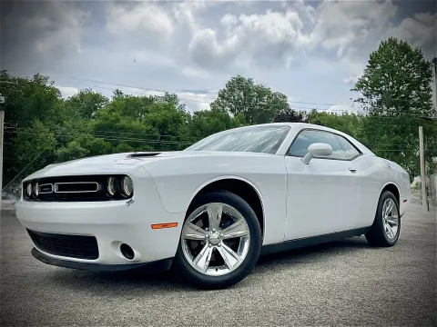 Photos of 2015 Dodge Challenger SXT for sale in Columbus, IN at Green Light Auto - Jonesville Road