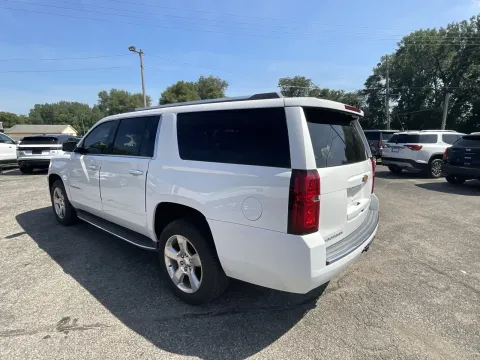 More photos of 2017 Chevrolet Suburban 1500 Premier at Green Light Auto - Jonesville Road, IN