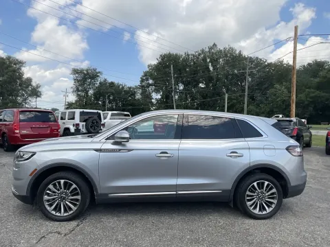 Another view of 2022 Lincoln Nautilus Reserve for sale in Columbus, IN at Green Light Auto - Jonesville Road