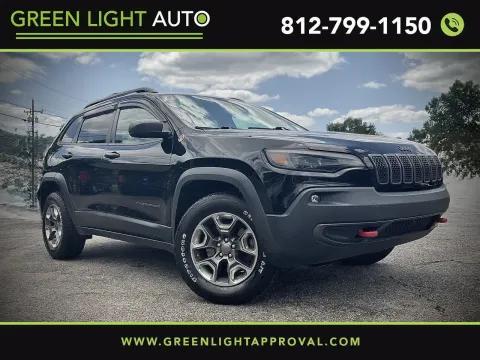 Black 2019 Jeep Cherokee Trailhawk for sale in Columbus, IN