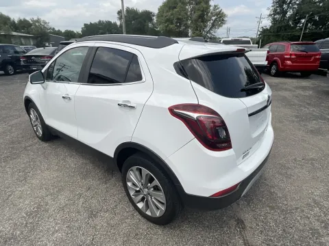 More photos of 2018 Buick Encore Preferred at Green Light Auto - Jonesville Road, IN