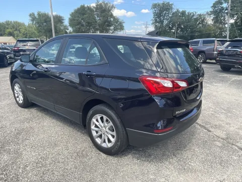 More photos of 2020 Chevrolet Equinox LS at Green Light Auto - Jonesville Road, IN