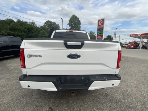 More photos of 2016 Ford F-150 XLT at Green Light Auto - Jonesville Road, IN