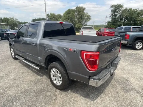 More photos of 2021 Ford F-150 XLT at Green Light Auto - Jonesville Road, IN