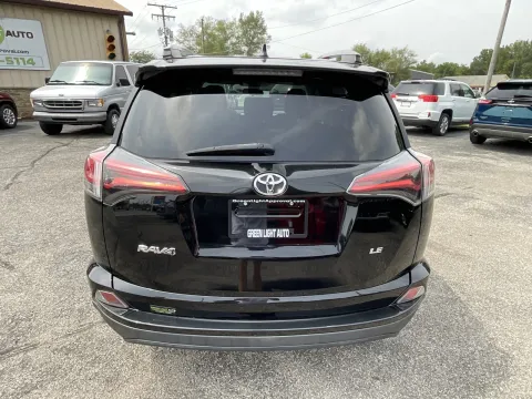 More photos of 2017 Toyota Rav4 LE at Green Light Auto - Jonesville Road, IN