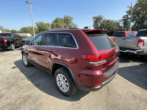 More photos of 2021 Jeep Grand Cherokee Laredo at Green Light Auto - Jonesville Road, IN