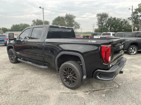 More photos of 2021 GMC Sierra 1500 Elevation at Green Light Auto - Jonesville Road, IN