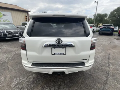 More photos of 2015 Toyota 4Runner Limited at Green Light Auto - Jonesville Road, IN