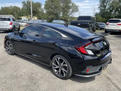 More photos of 2019 Honda Civic SI at Green Light Auto - Jonesville Road, IN