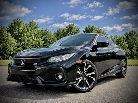 Photos of 2019 Honda Civic SI for sale in Columbus, IN at Green Light Auto - Jonesville Road