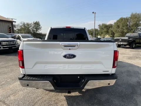 More photos of 2020 Ford F-150 Lariat at Green Light Auto - Jonesville Road, IN
