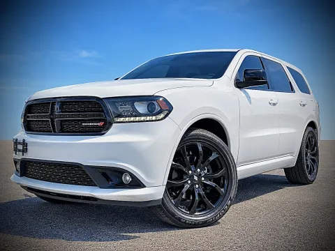 Photos of 2020 Dodge Durango SXT for sale in Columbus, IN at Green Light Auto - Jonesville Road